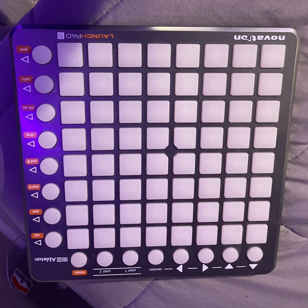 Novation Launchpad S